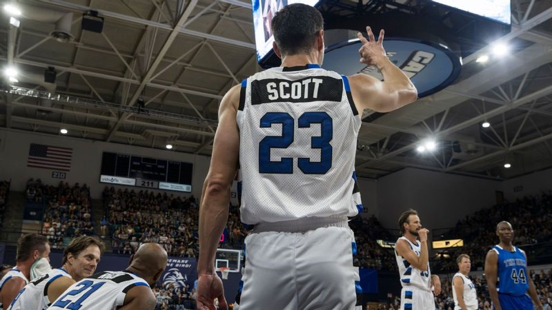 🏀 ภายในบาสเกตบอลของ 'One Tree Hill' 23 ปีต่อมา
