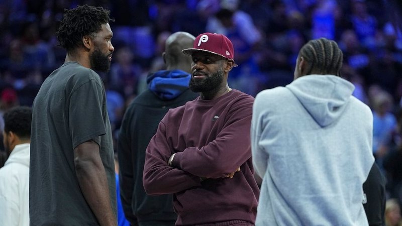บรีนขอโทษหลังจากที่เลอบรอนปฏิเสธเรื่องราวที่เขาเรียกว่า Embiid