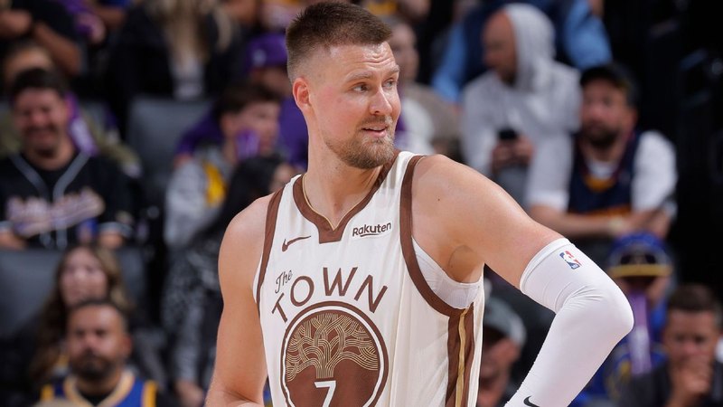 คาดว่านักรบศูนย์ Porzingis จะกลับไปที่สถานที่ของทีมในวันอังคาร