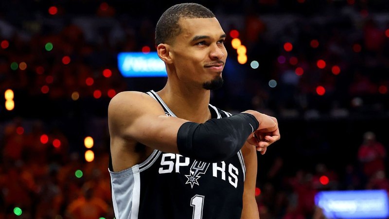 NBA GMs โครงการ Wembanyama, สเปอร์ส เพื่อยกฮาร์ดแวร์