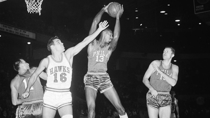 Hagan, Basketball Hall of Famer and Kentucky hoops legend เสียชีวิตเมื่ออายุ 94 ปี